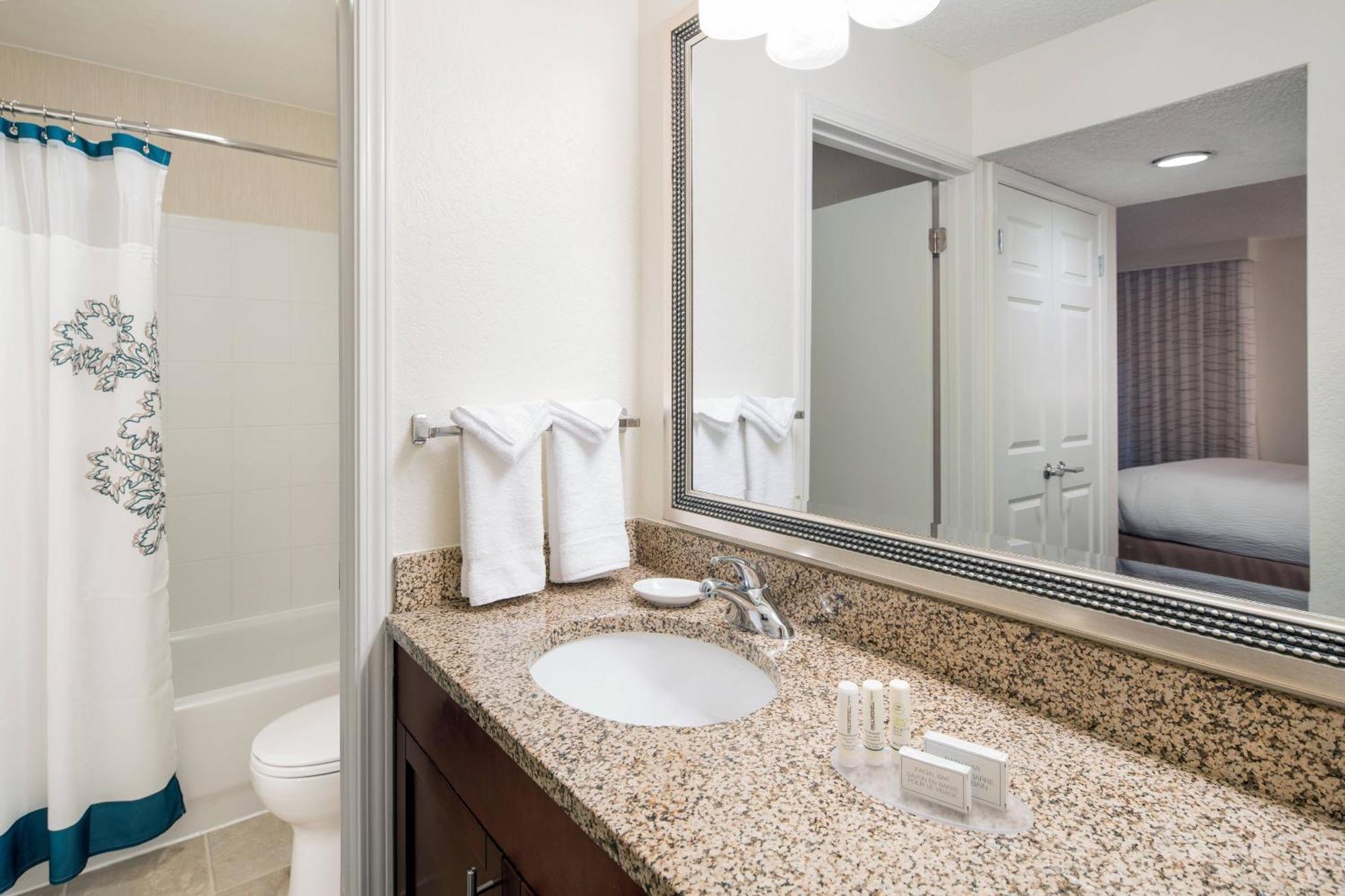 Residence Inn Costa Mesa Newport Beach Exterior photo